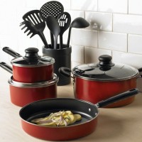 saucepans