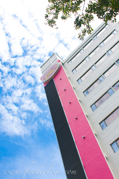 Hotel-Re Hotel Re!