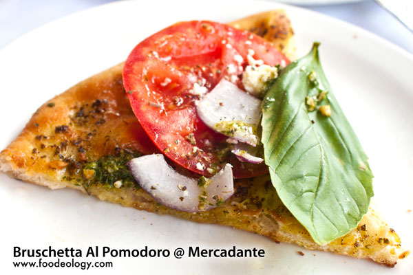 Bruschetta-Al-Pomodoro-Slice_Mercadante Bruschetta Al Pomodoro
