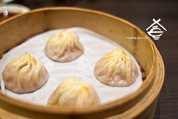 Chilli-Crab-XLB-2_Baits chilli crab xiao long bao